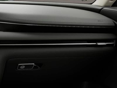 2025 Genesis G80 - Photo 36
