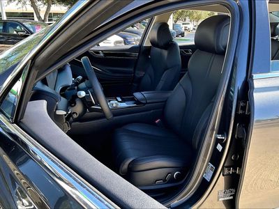 2025 Genesis G80 - Photo 47