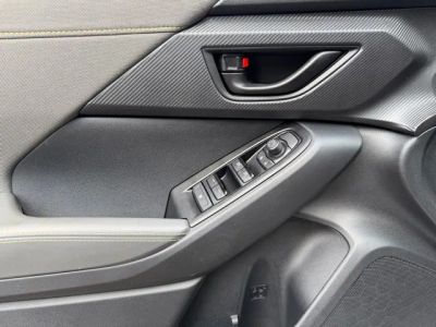 2025 Subaru Crosstrek — photo 16 view