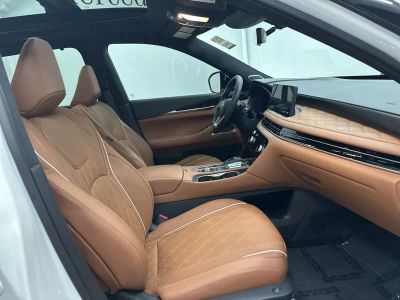 2025 INFINITI QX60 - Photo 32