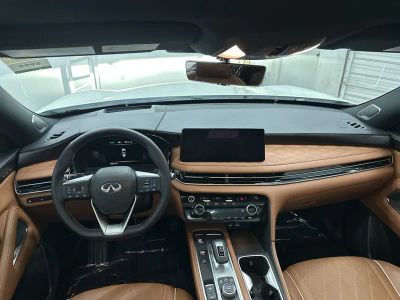 2025 INFINITI QX60 - Photo 23