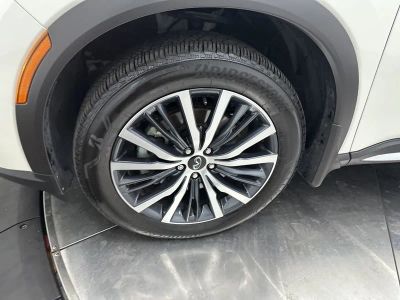 2025 INFINITI QX60 - Photo 36