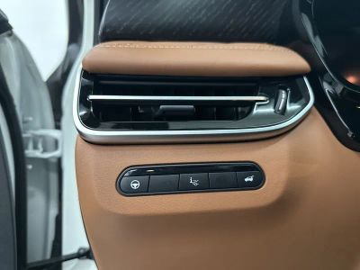 2025 INFINITI QX60 - Photo 20