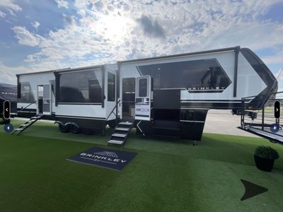 2026 Brinkley Model G - Photo 1
