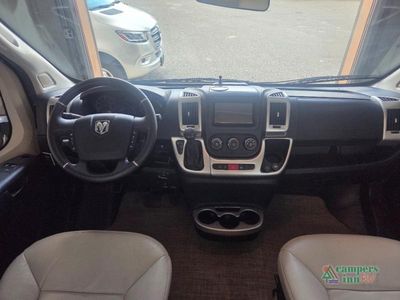 2022 Thor Motor Coach Rize — photo 16 view