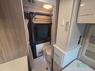 2022 Thor Motor Coach Rize — photo 27 view