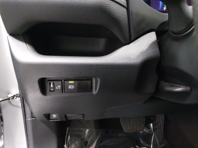2024 Toyota RAV4 - Photo 13