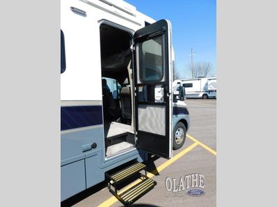 2027 Winnebago VIEW - Photo 3