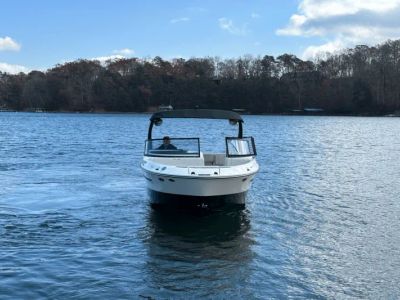 2025 Sea Ray 6.2L MPI DTS - Photo 3