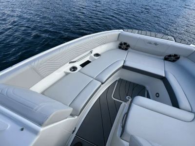 2025 Sea Ray 6.2L MPI DTS - Photo 11