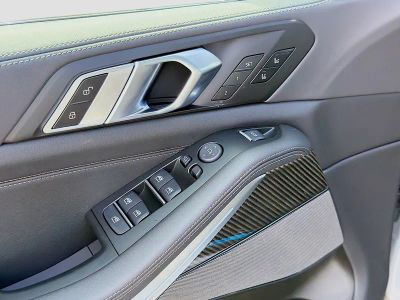 2026 BMW X5 — photo 22 view