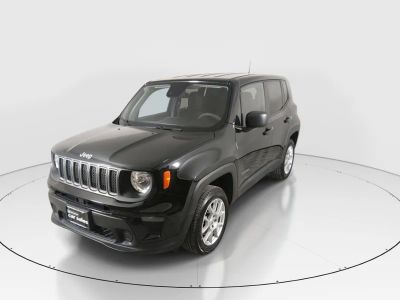 2023 Jeep Renegade - Photo 3