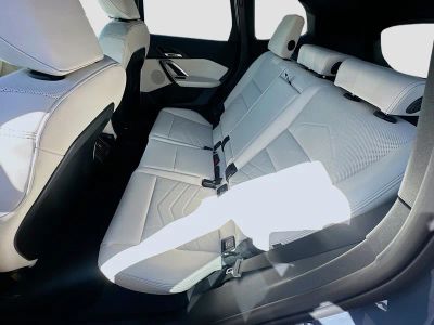 2026 BMW X1 — photo 18 view