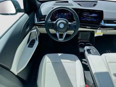 2026 BMW X1 — photo 15 view