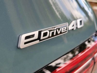 2026 BMW i5 — photo 9 view