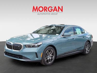 2026 BMW i5 — side profile view