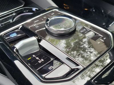 2026 BMW i5 — photo 33 view