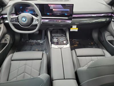 2026 BMW i5 — photo 14 view
