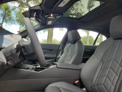 2026 BMW i5 — photo 22 view