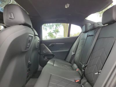2026 BMW i5 — photo 12 view