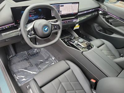 2026 BMW i5 — photo 20 view