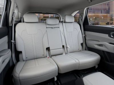 2026 Kia Sorento — photo 16 view
