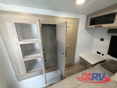 2026 Forest River RV Rockwood Ultra Lite - Photo 38