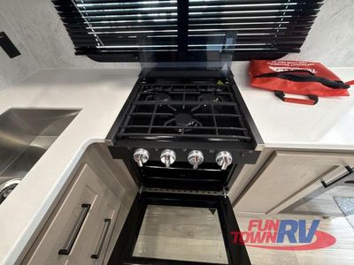 2026 Forest River RV Rockwood Ultra Lite - Photo 21