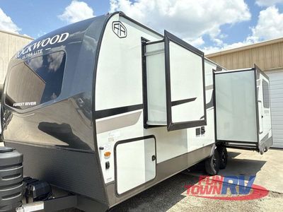 2026 Forest River RV Rockwood Ultra Lite - Photo 5