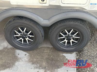 2026 Forest River RV Rockwood Ultra Lite - Photo 14