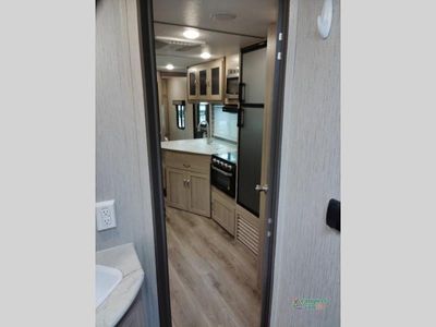 2021 Coachmen RV Freedom Express - Photo 43