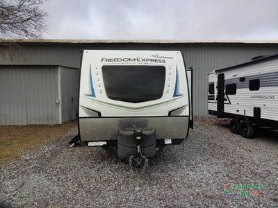 2021 Coachmen RV Freedom Express - Photo 2