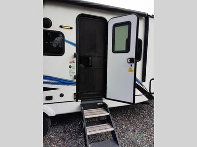 2021 Coachmen RV Freedom Express - Photo 22