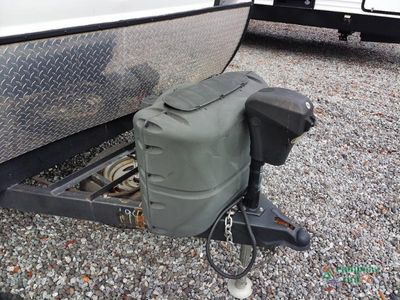 2021 Coachmen RV Freedom Express - Photo 9