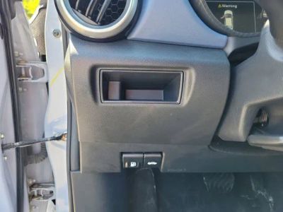 2025 Nissan Versa — photo 11 view