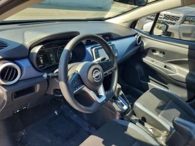 2025 Nissan Versa — photo 9 view