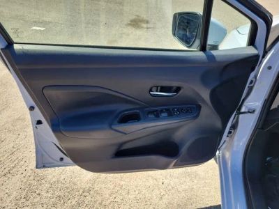 2025 Nissan Versa — photo 7 view
