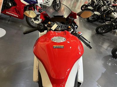 2026 Yamaha YZF-R7 70th Anniversary Edition - Photo 6