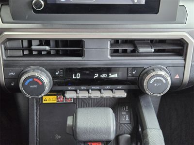 2025 Toyota 4Runner - Photo 13