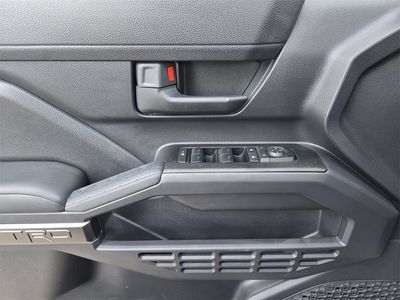 2025 Toyota 4Runner - Photo 16