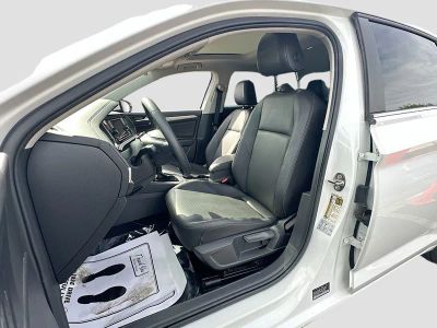 2020 Volkswagen Jetta — photo 20 view