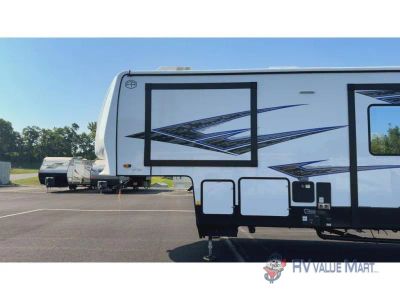 2027 Forest River RV Vengeance Rogue Armored — photo 8 view