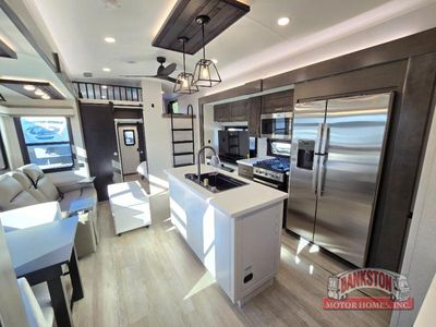 2026 Bighorn 40DB - Photo 8