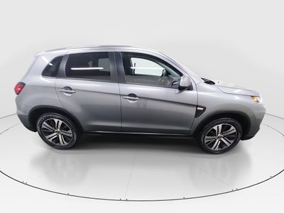 2024 Mitsubishi Outlander Sport — photo 8 view