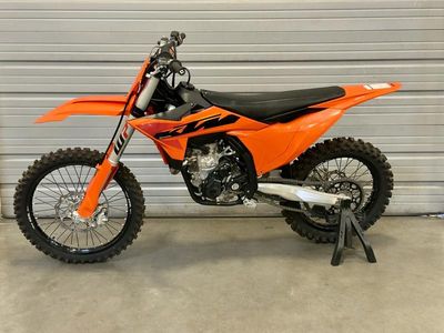 2025 KTM 250 SX-F - Photo 4