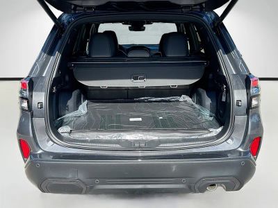 2026 Subaru Forester — photo 11 view