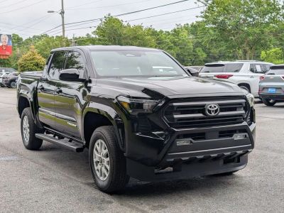 2025 Toyota Tacoma - Photo 7