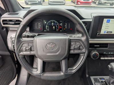 2025 Toyota Tacoma - Photo 11