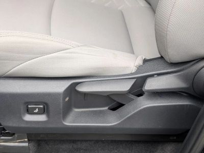 2025 Toyota Tacoma - Photo 13