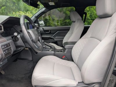 2025 Toyota Tacoma - Photo 12